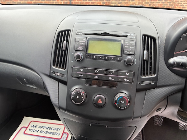 Used Hyundai i30 2011 for sale - 75637292: Photo 11