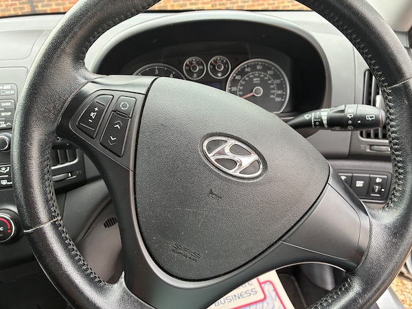 Used Hyundai i30 2011 for sale - 75637292: Photo 12
