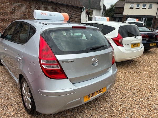 Used Hyundai i30 2011 for sale - 75637292: Photo 4