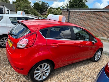 Used Ford Fiesta 2017 for sale - 75331018: Photo