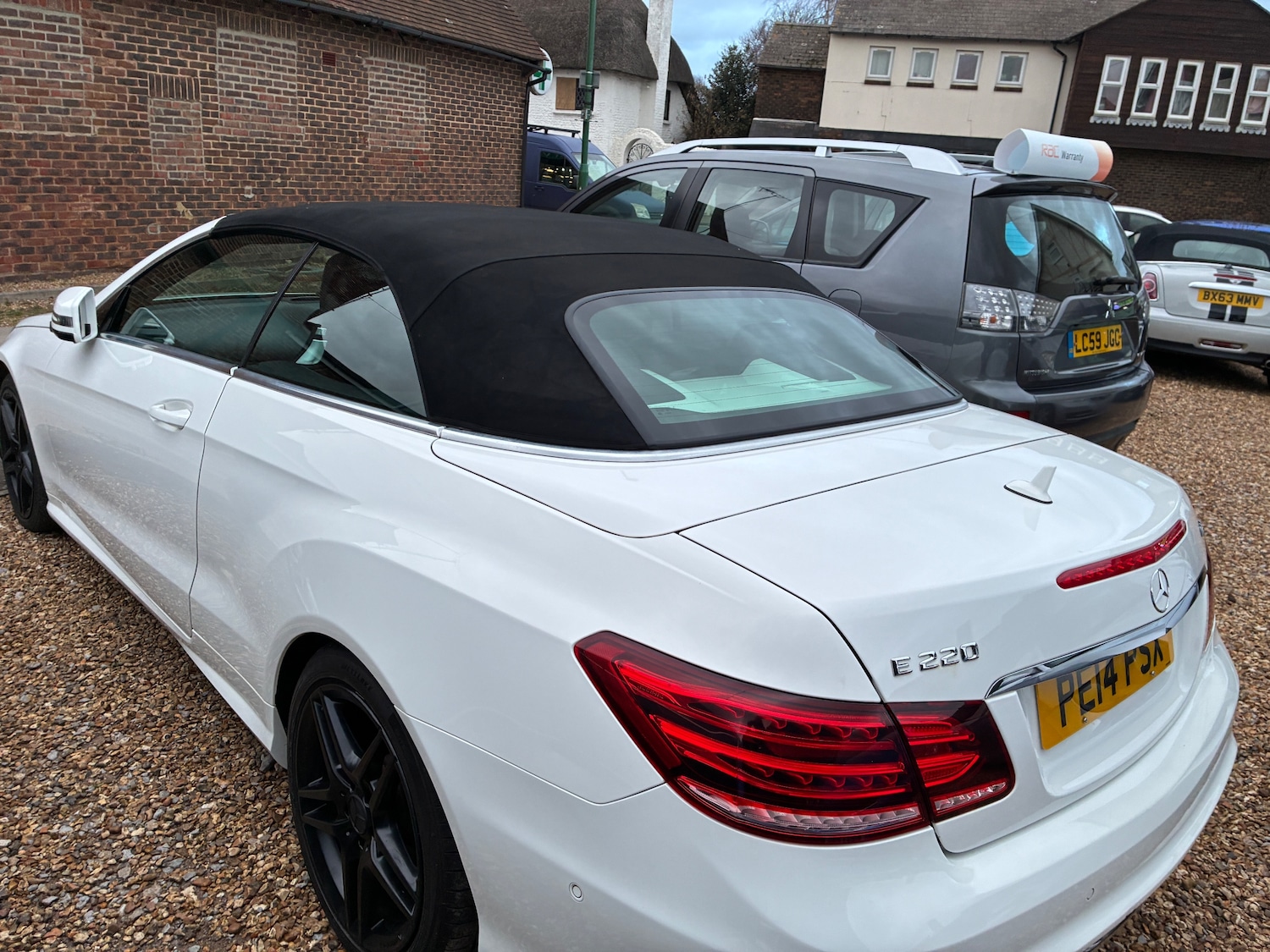 Used Mercedes-Benz E Class 2014 for sale - 77316113: Photo 4