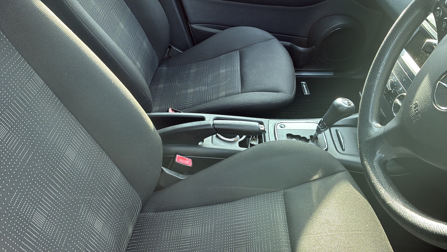 Used Mercedes-Benz A-Class 2010 for sale - 76625714: Photo 5