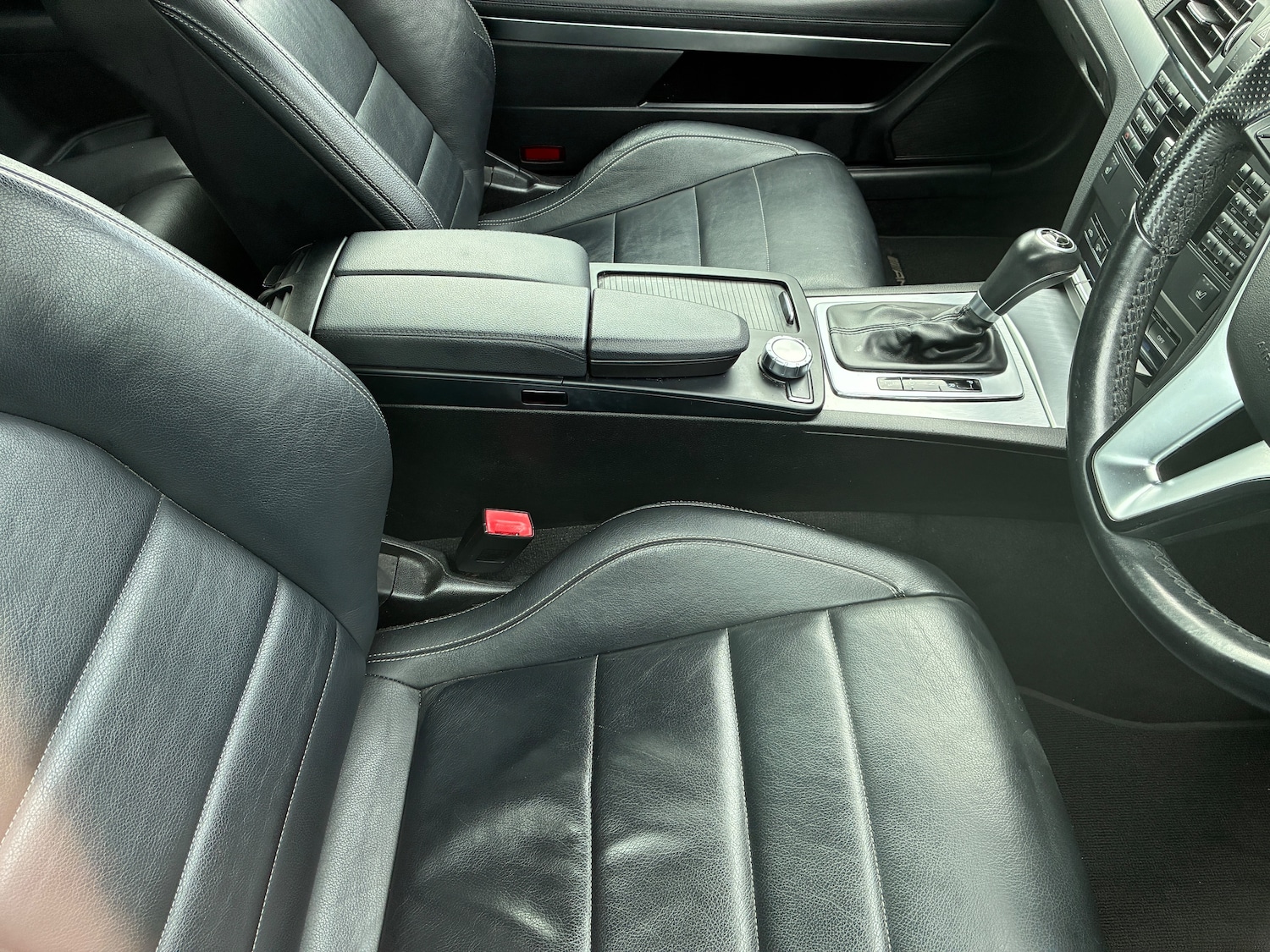 Used Mercedes-Benz E Class 2012 for sale - 77316112: Photo 4