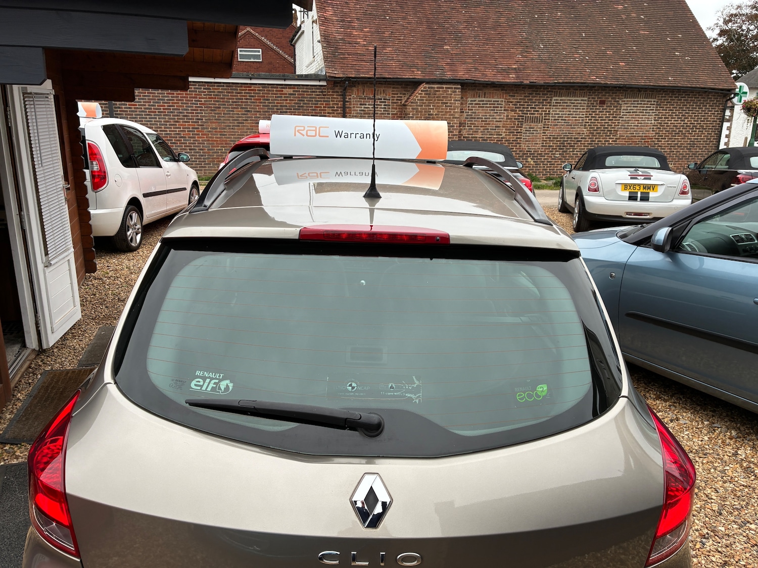 Used Renault Clio 2010 for sale - 76382789: Photo 4