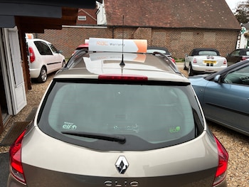 Used Renault Clio 2010 for sale - 76382789: Photo