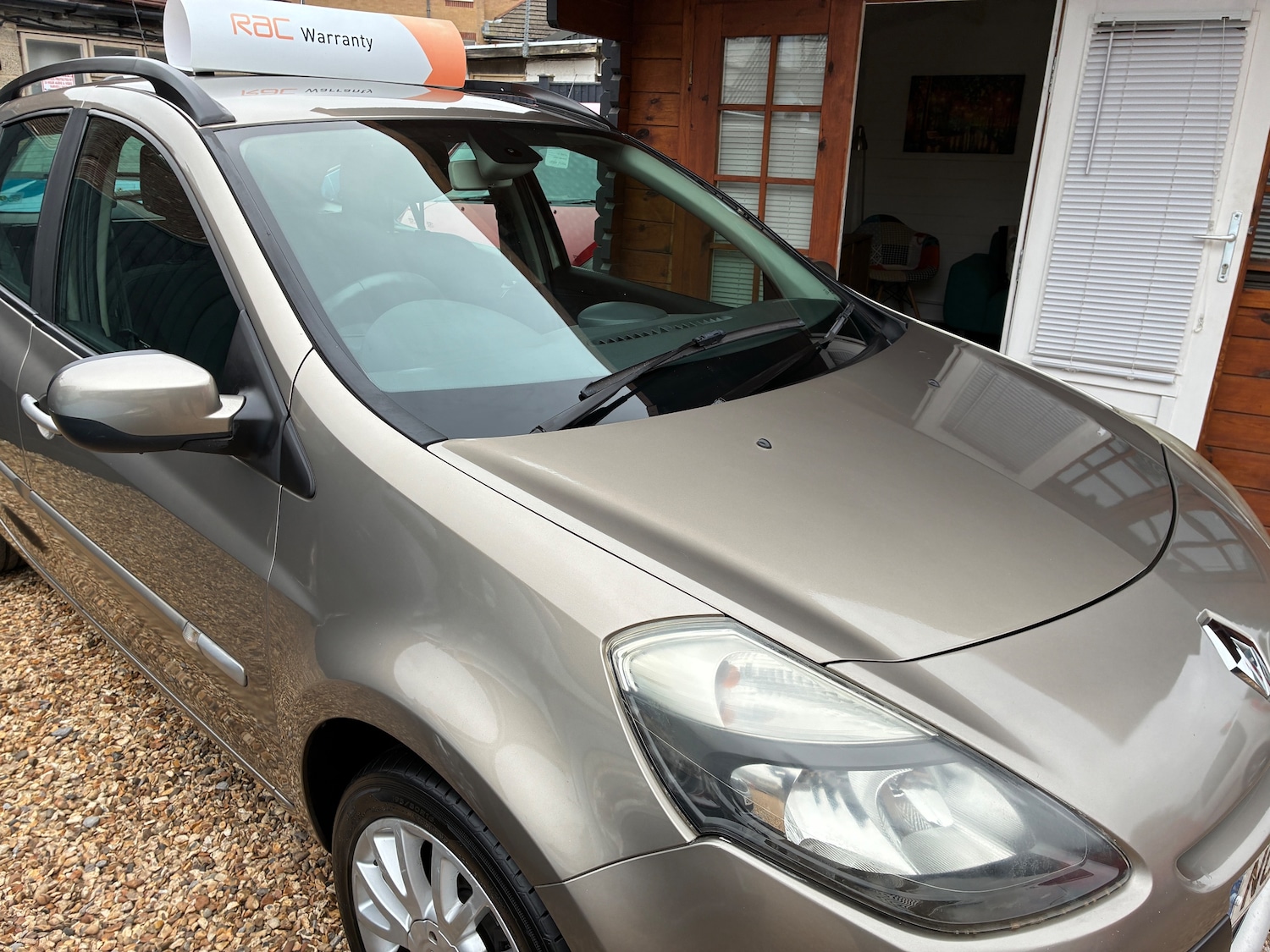 Used Renault Clio 2010 for sale - 76382789: Photo 9