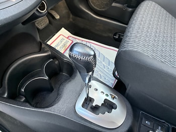 Used Toyota Yaris 2014 for sale - 77316108: Photo