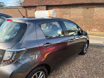 Used Toyota Yaris 2014 for sale - 77316108: Photo