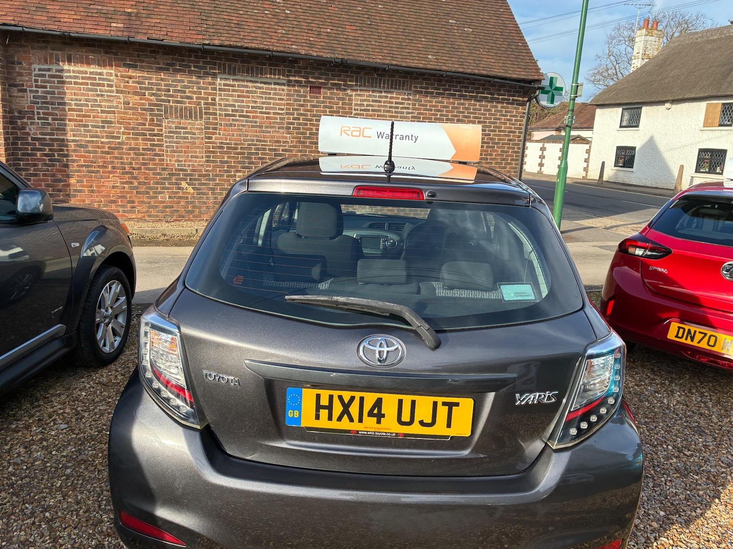 Used Toyota Yaris 2014 for sale - 77316108: Photo 5