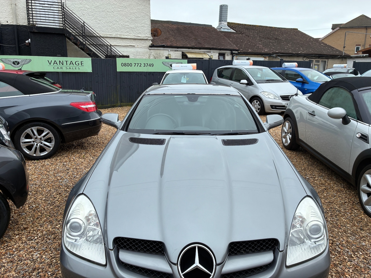 Used Mercedes-Benz SLK 2009 for sale - 77688185: Photo 4