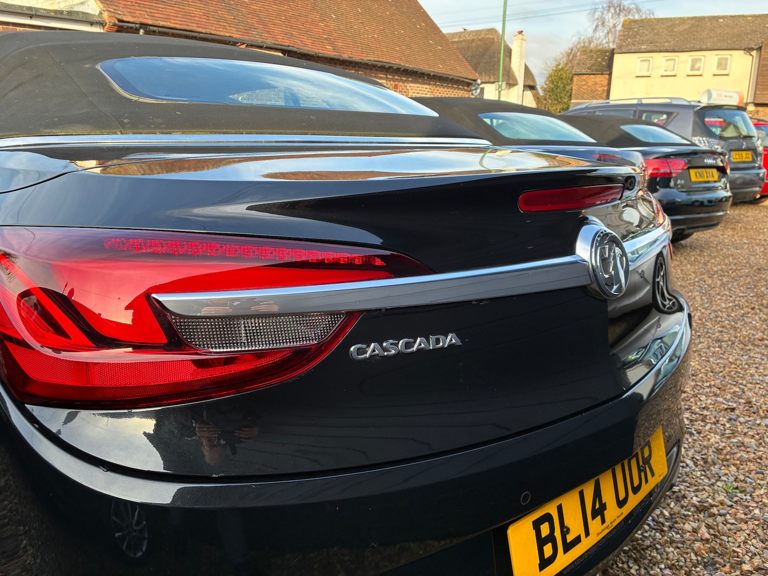 Used Vauxhall Cascada 2014 for sale - 77033570: Photo 14