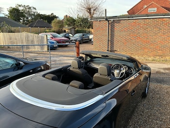 Used Vauxhall Cascada 2014 for sale - 77033570: Photo