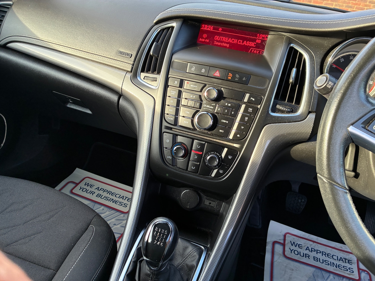 Used Vauxhall Cascada 2014 for sale - 77033570: Photo 5