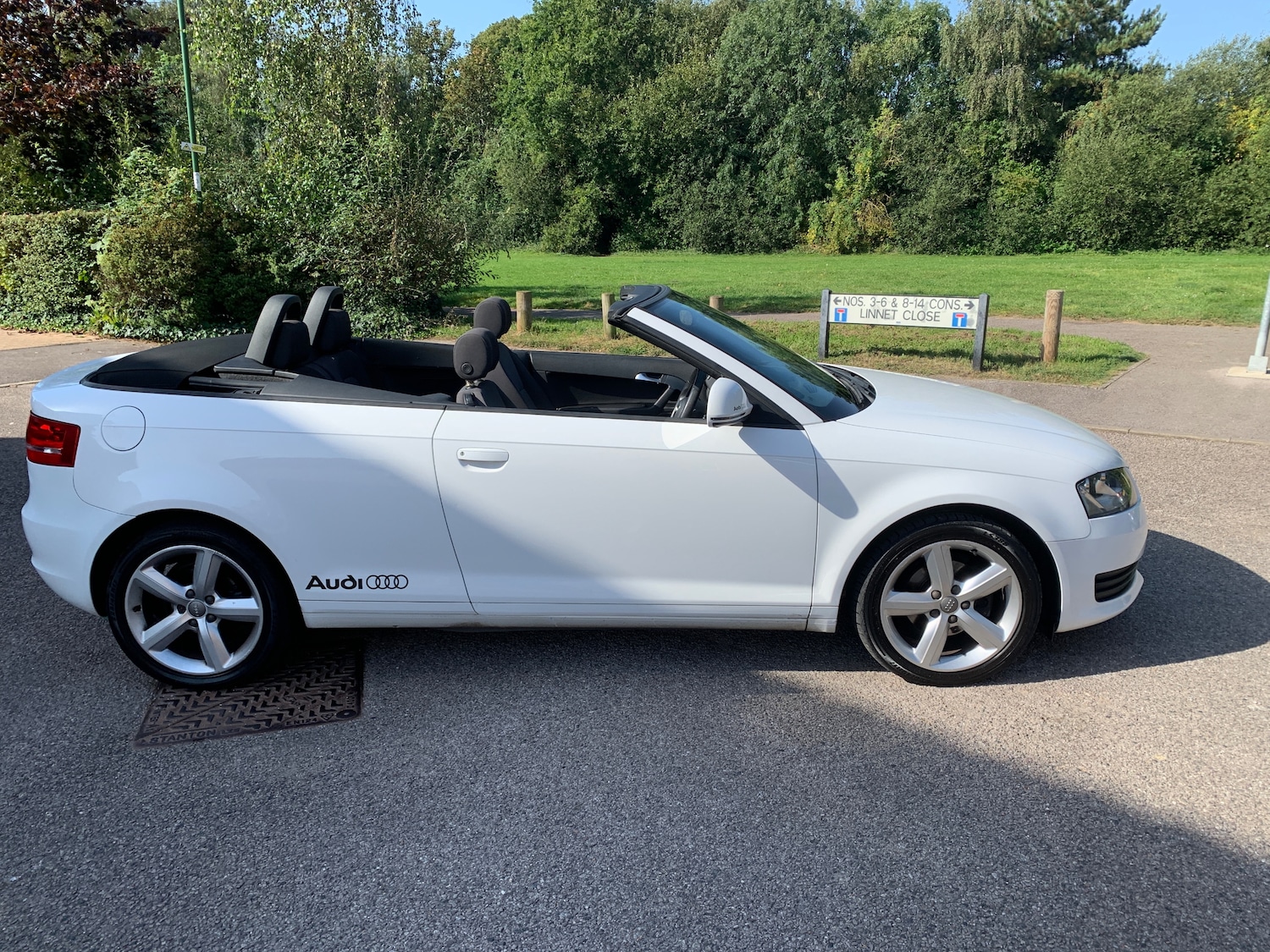 Used Audi A3 2010 for sale - 76380227: Photo 2