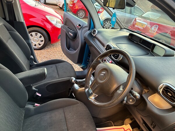 Used Citroen C3 Picasso 2010 for sale - 75673874: Photo 12