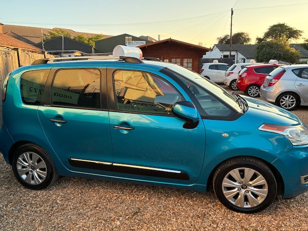 Used Citroen C3 Picasso 2010 for sale - 75673874: Photo 3