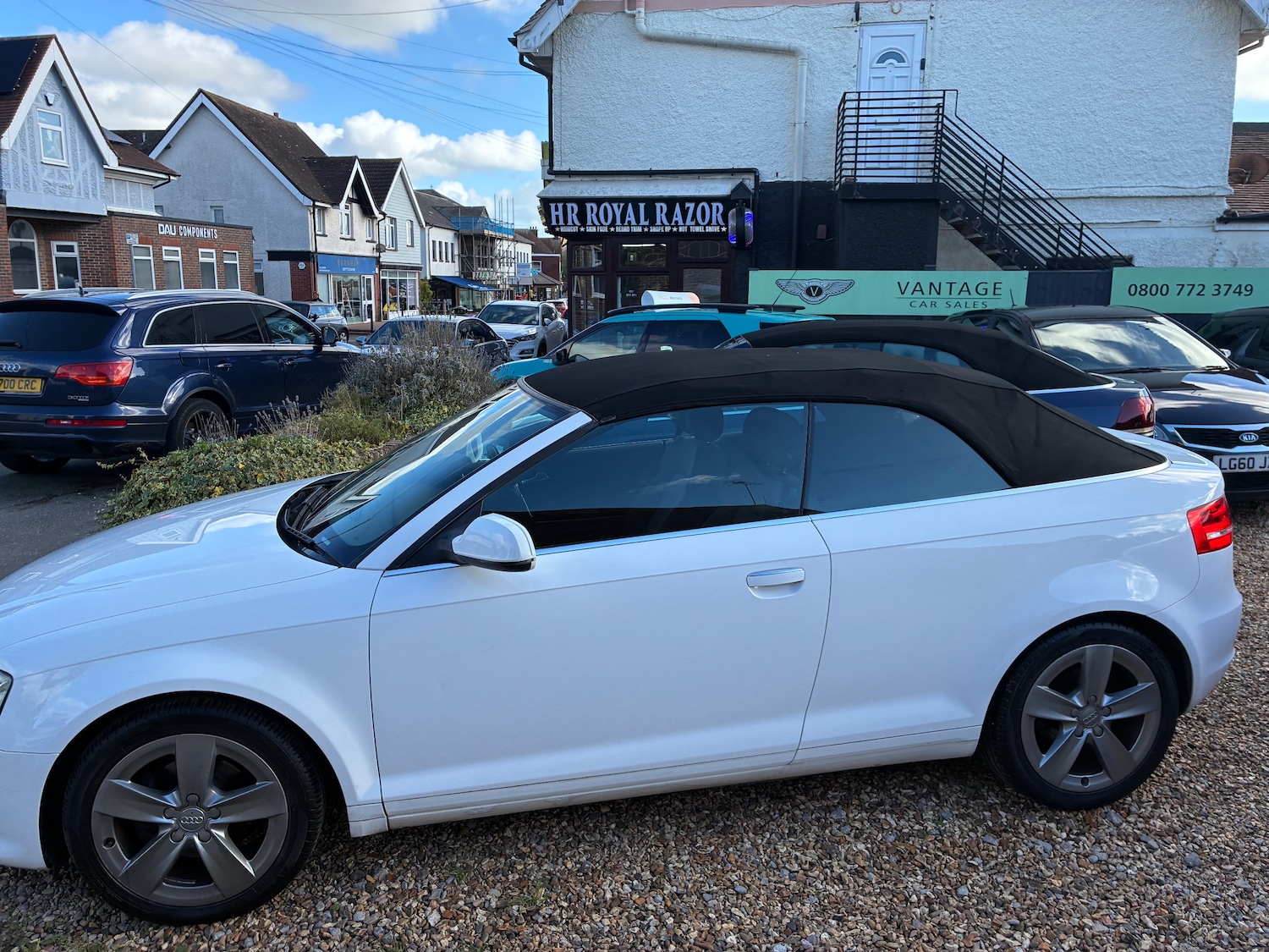 Used Audi A3 Cabriolet 2011 for sale - 76382778: Photo 2