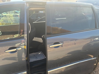 Used Toyota Estima 2013 for sale - 79570645: Photo