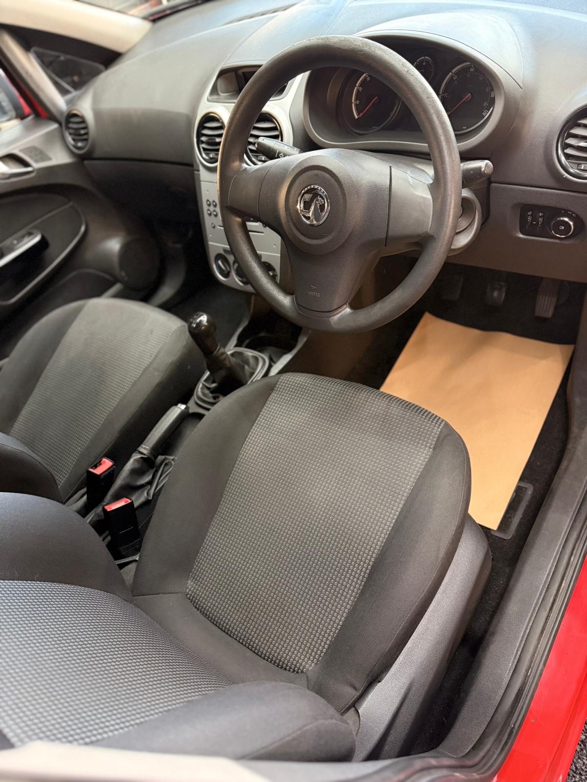 Used Vauxhall Corsa 2012 for sale - 77112953: Photo 5