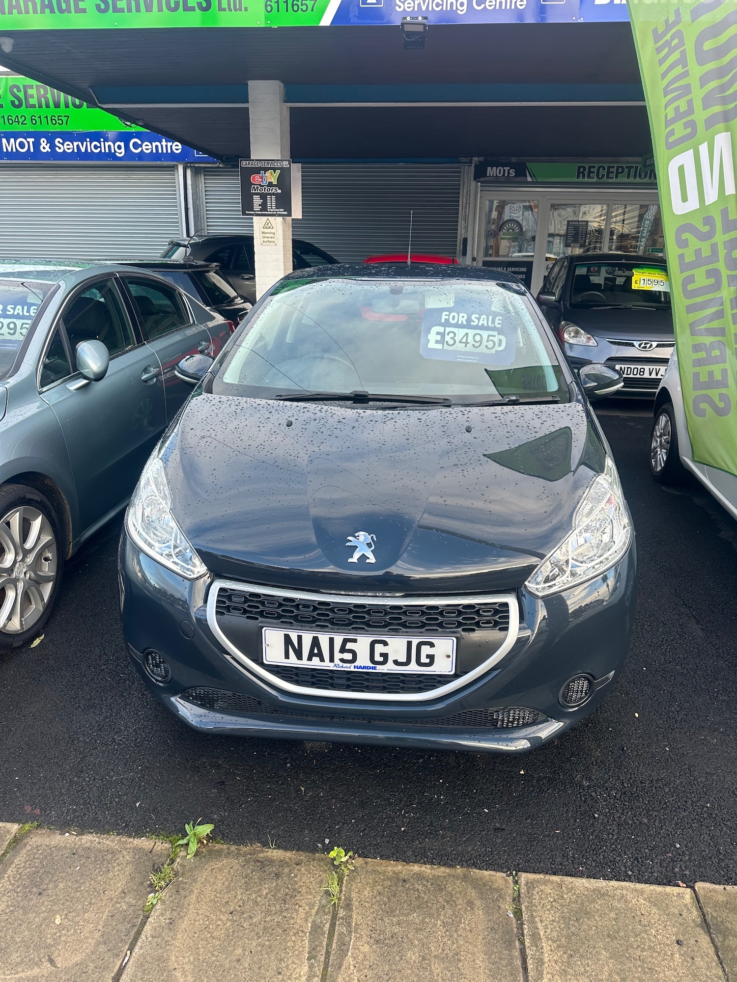 Used Peugeot 208 2015 for sale - 76845639: Photo 2