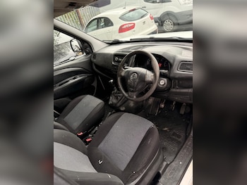 Used Vauxhall Combo 2016 for sale - 78223337: Photo