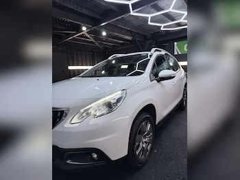 Used Peugeot 2008 2017 for sale - 78297667: Photo