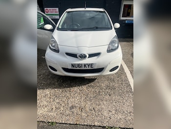 Used Toyota AYGO 2011 for sale - 76056187: Photo 2