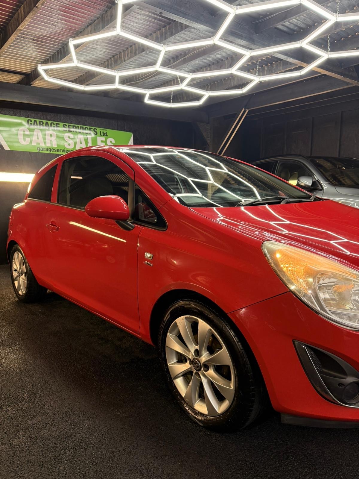 Used Vauxhall Corsa 2012 for sale - 78223231: Photo 3