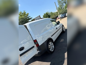 Used Vauxhall Combo 2010 for sale - 79198568: Photo