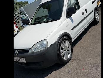 Used Vauxhall Combo 2010 for sale - 79198568: Photo