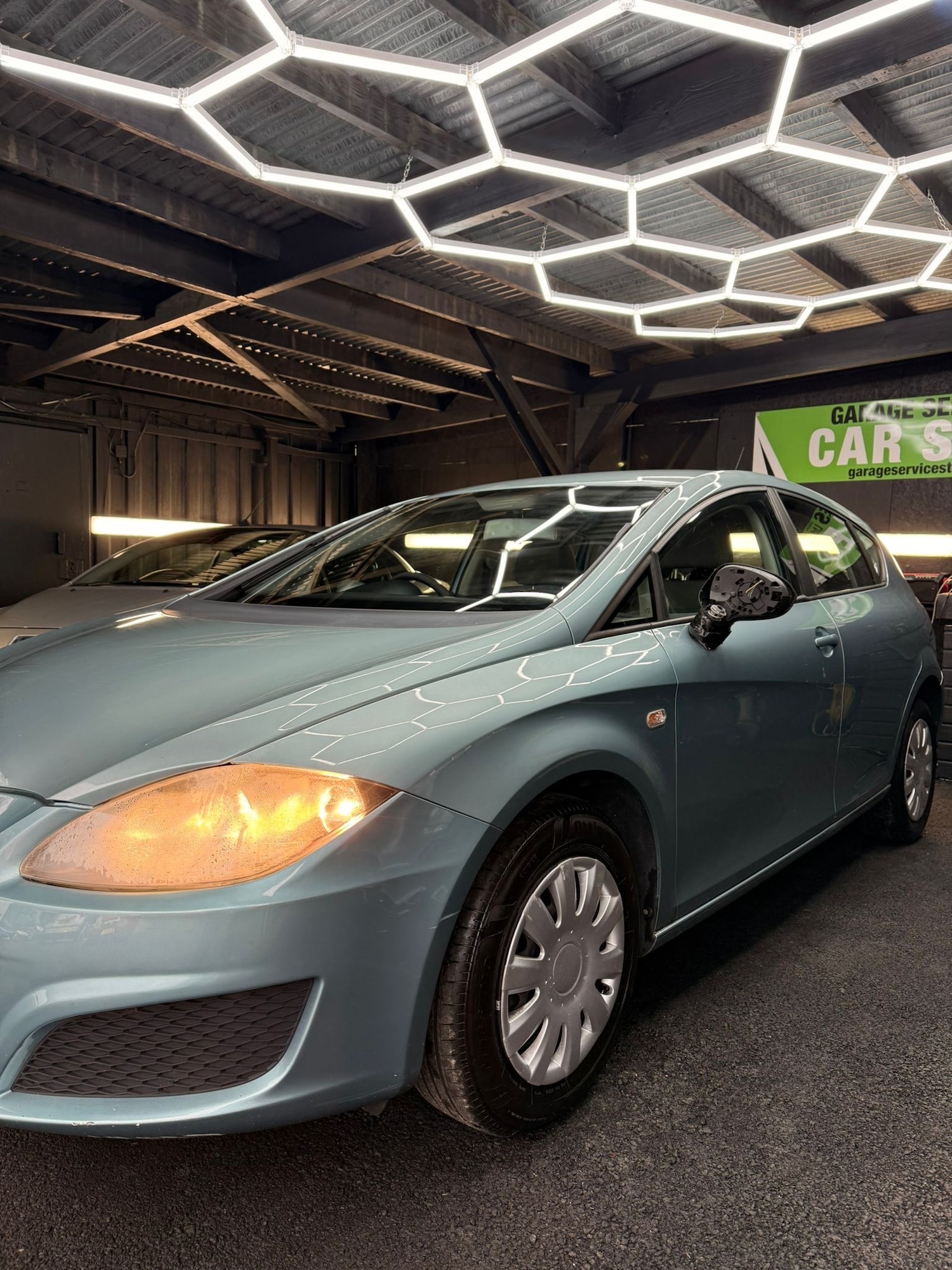 Used SEAT Leon 2009 for sale - 77398244: Photo 2