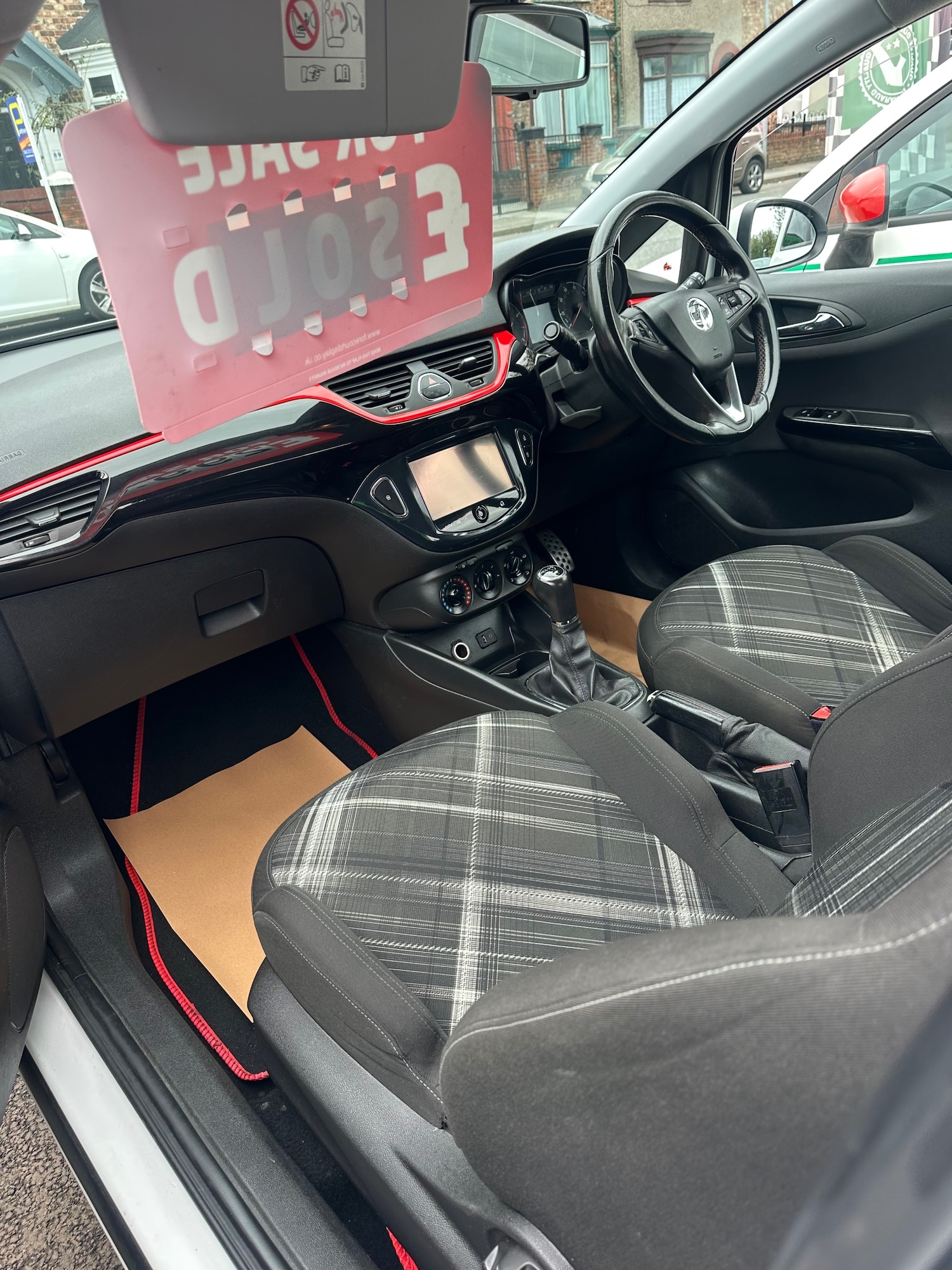 Used Vauxhall Corsa 2015 for sale - 76076594: Photo 3