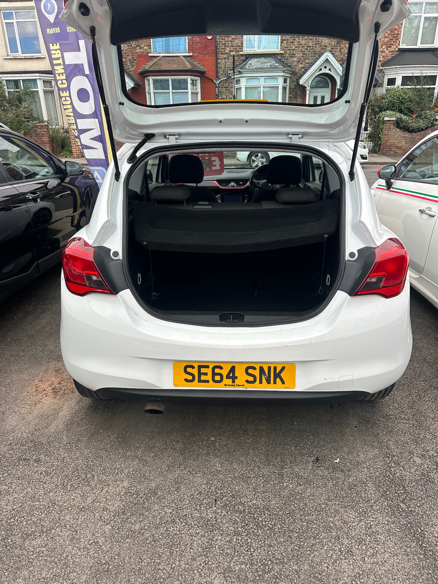 Used Vauxhall Corsa 2015 for sale - 76076594: Photo 4