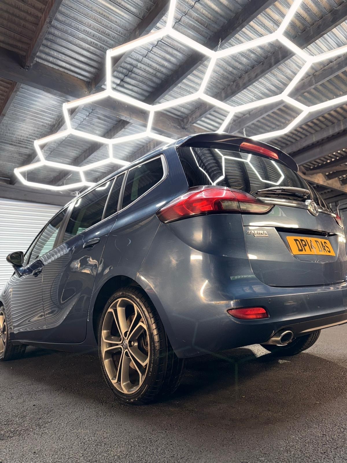 Used Vauxhall Zafira 2015 for sale - 77235638: Photo 12