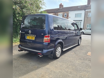 Used Volkswagen Transporter Shuttle 2006 for sale - 75424720: Photo