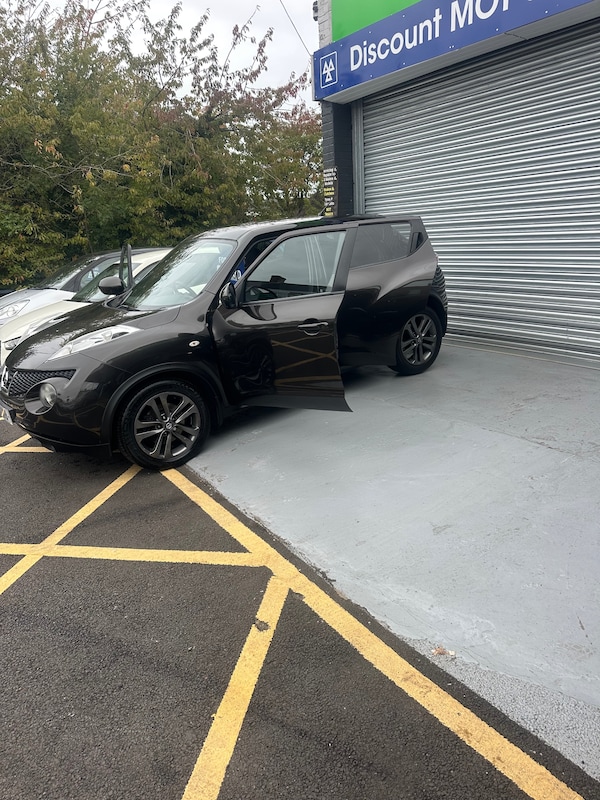 Used Nissan Juke 2011 for sale - 76170830: Photo 2