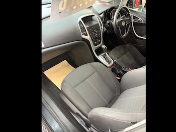 Used Vauxhall Astra 2012 for sale - 79041918: Photo