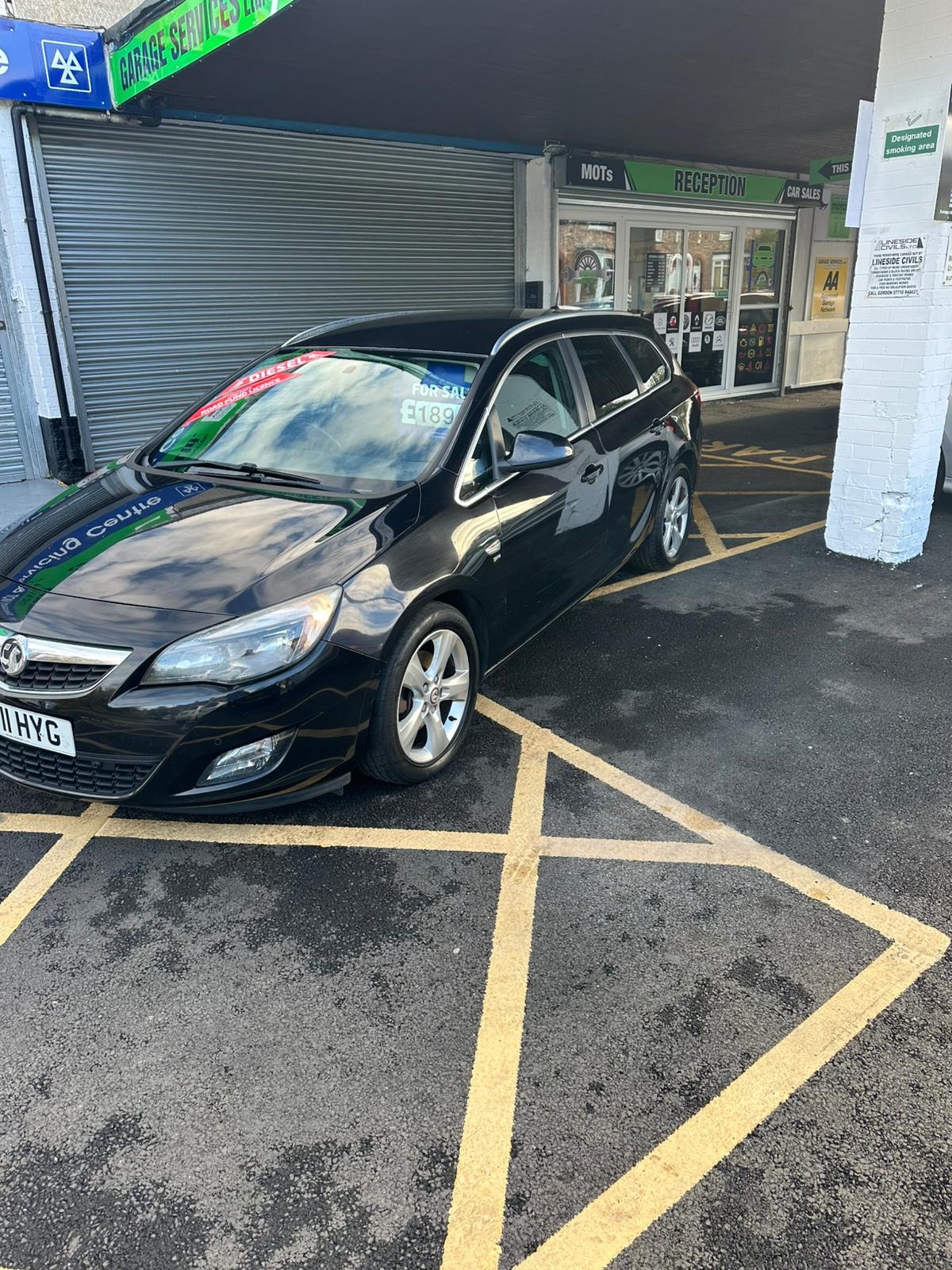 Used Vauxhall Astra 2011 for sale - 76374124: Photo 1