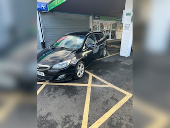 Vauxhall - Astra