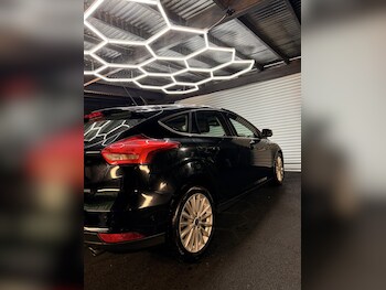 Used Ford Focus 2016 for sale - 77395079: Photo