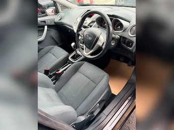 Used Ford Fiesta 2011 for sale - 78937718: Photo