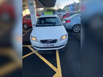 2011 (61) - DRIVe [115] ES 4dr