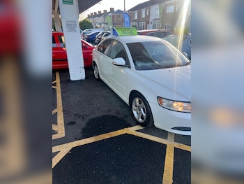 Used Volvo S40 2011 for sale - 76931875: Photo