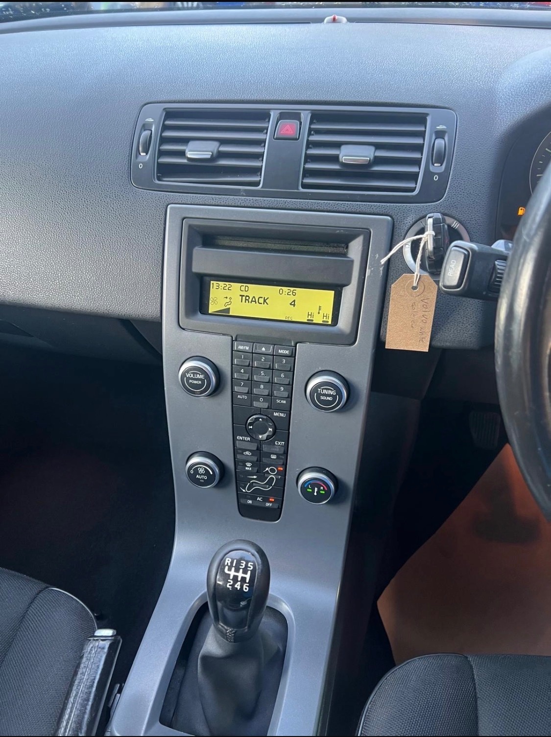 Used Volvo S40 2011 for sale - 76931875: Photo 5