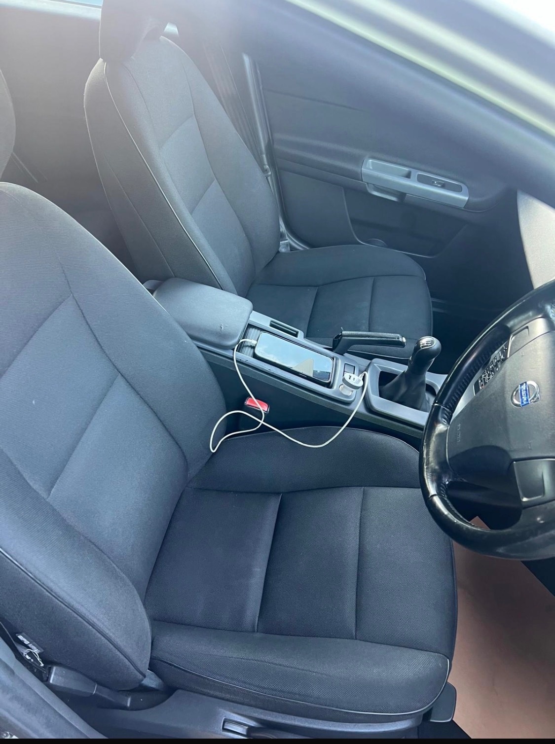 Used Volvo S40 2011 for sale - 76931875: Photo 6