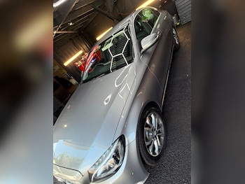 Used Mercedes-Benz C Class 2014 for sale - 79205702: Photo