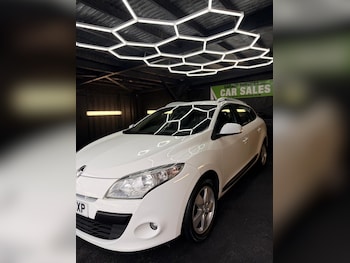 2011 (61) - 1.5 dCi 90 Expression 5dr