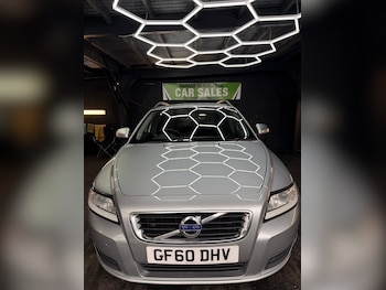 Used Volvo V50 2010 for sale - 78353446: Photo