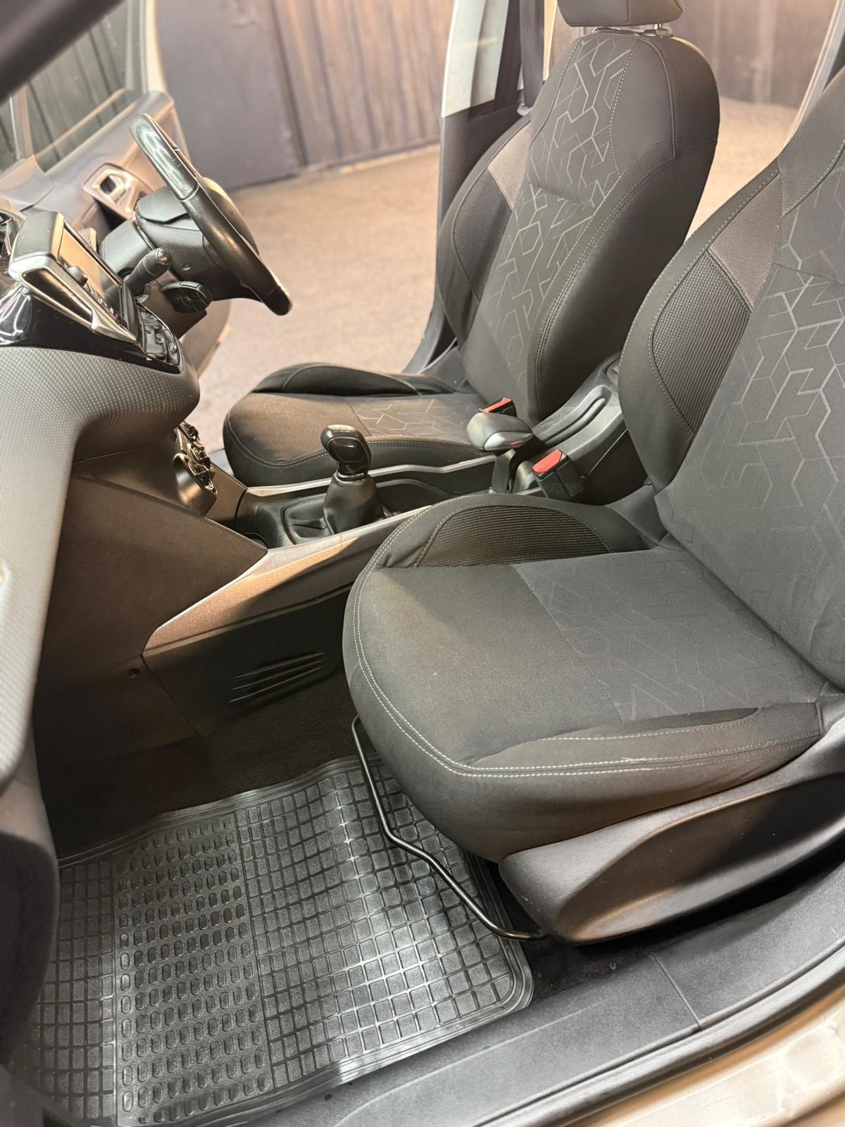 Used Peugeot 2008 2016 for sale - 77045684: Photo 5