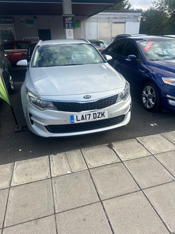 Used Kia Optima 2017 for sale - 76076100: Photo 1